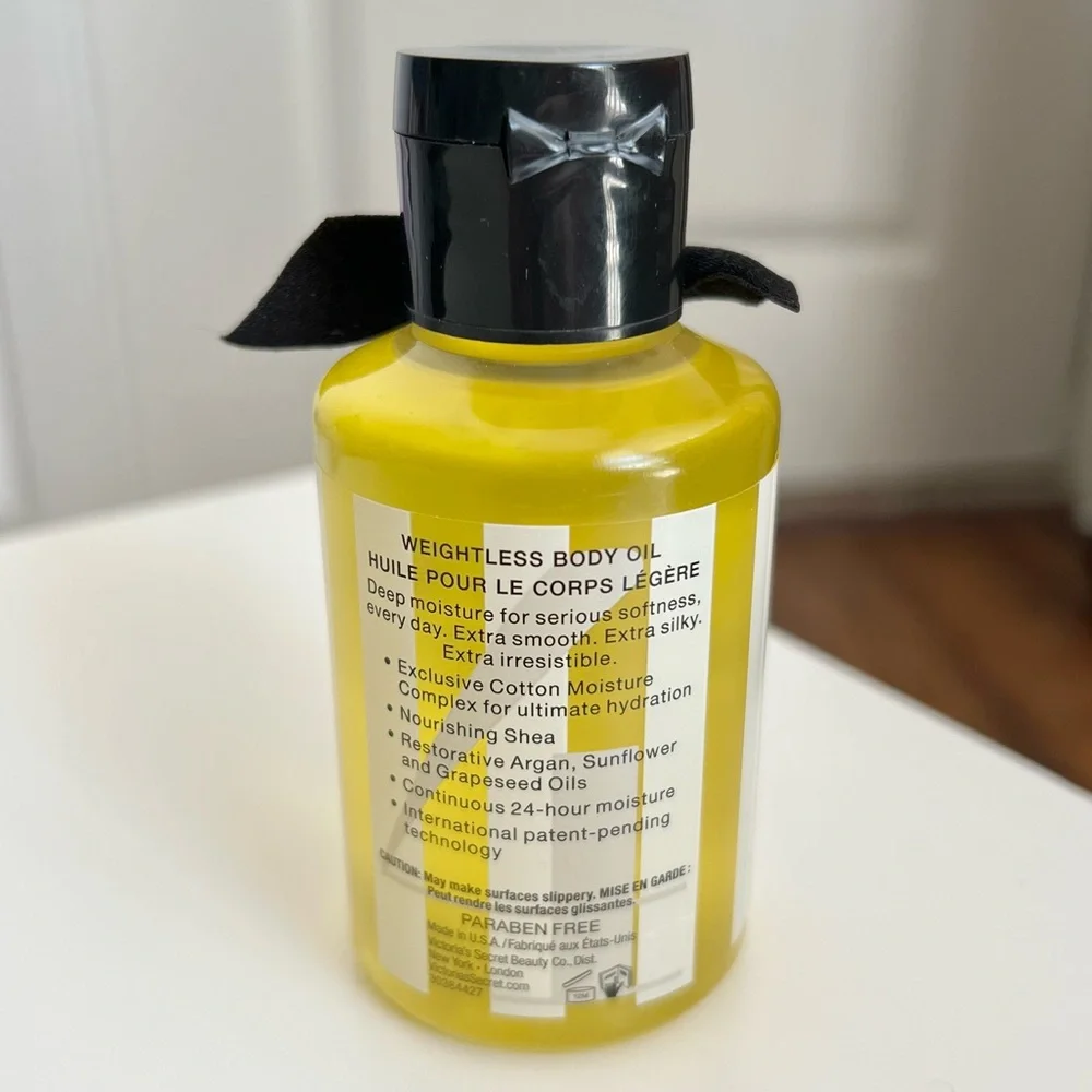NEW Victoria’s Secret Shea Cotton Moisture Complex Weightless Body Oil Mini